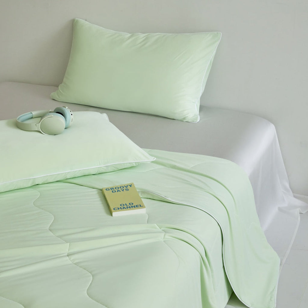 Reversible Cooling Summer Quilt